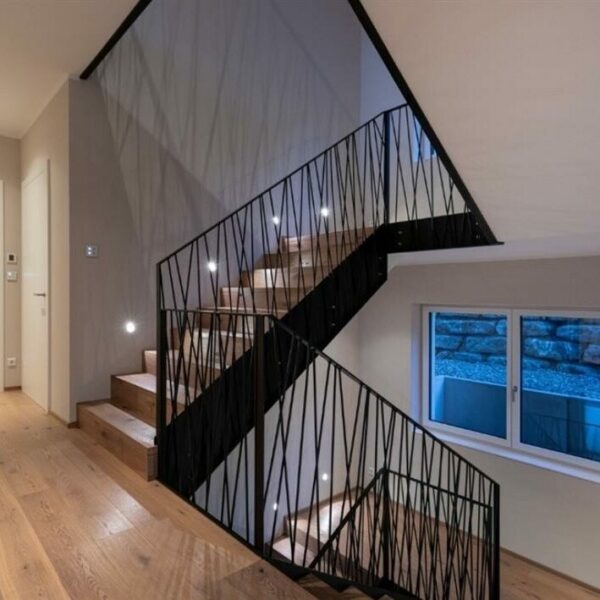 Referenz Tiroler Schlosser im Bereich Pulverbeschichten