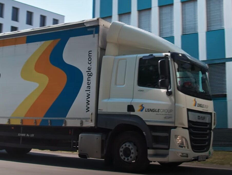 Bildschirmfoto 2025 05 28 um 11.30.56 aspect ratio 370 280